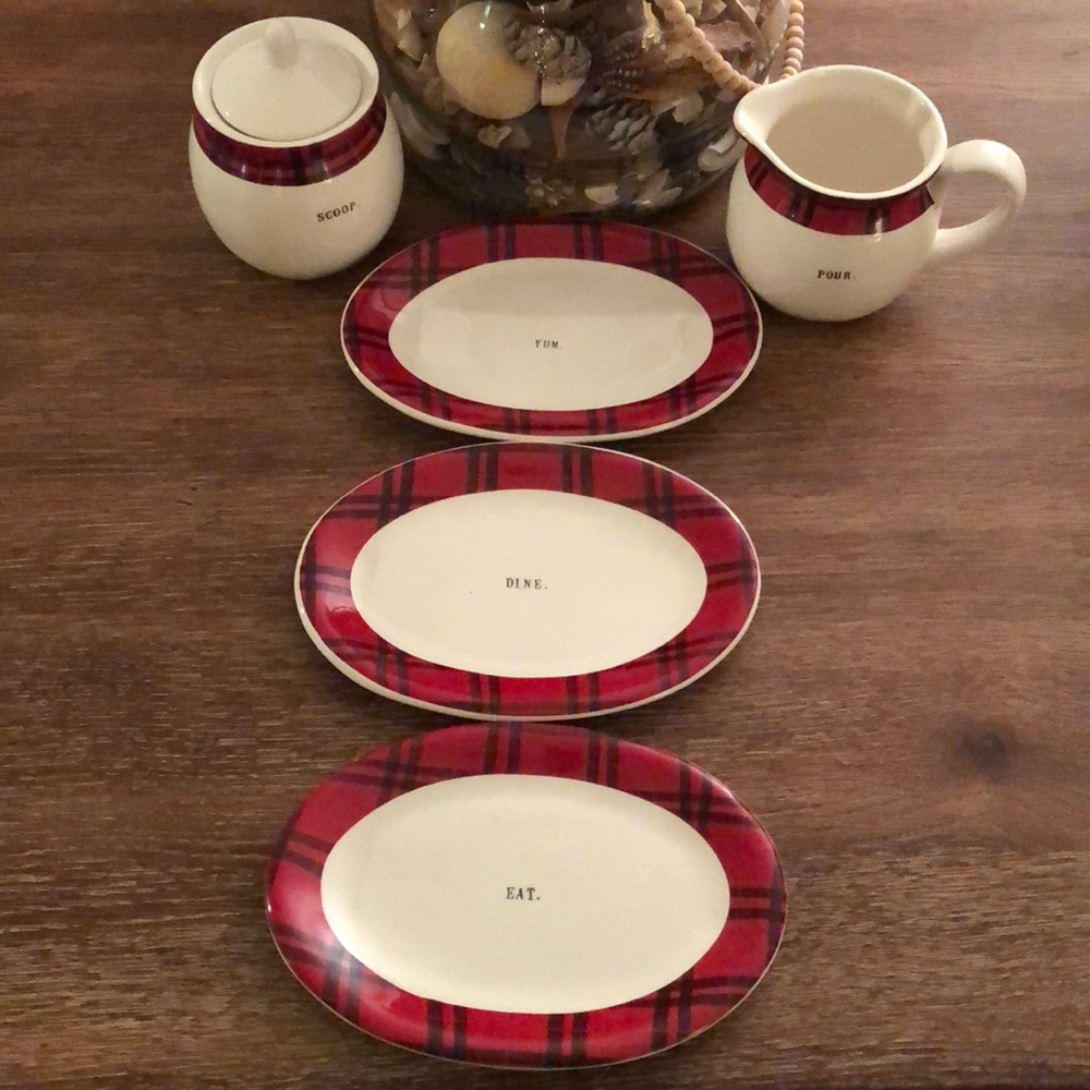 Rae Dunn-3 small plates and scoop and pour jar!